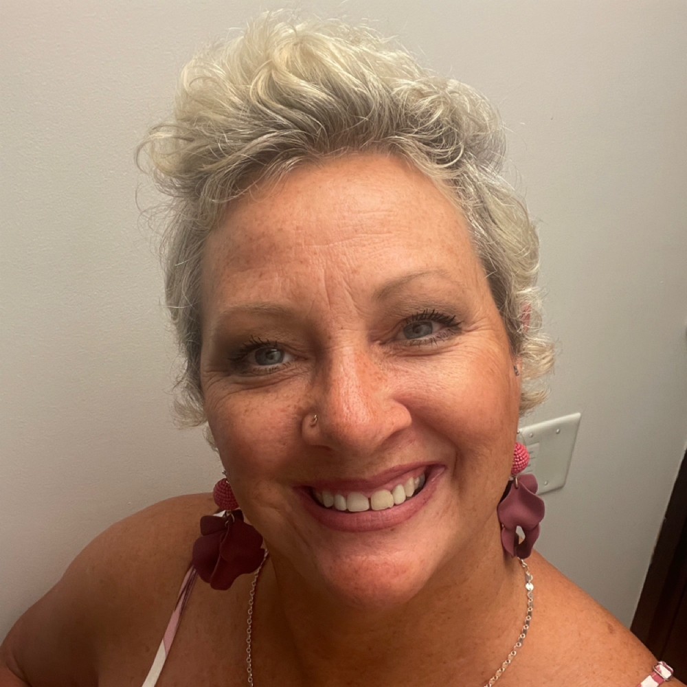LeAnne Letany at The FAB Spot, Beauty and Bling in West Chester, OH