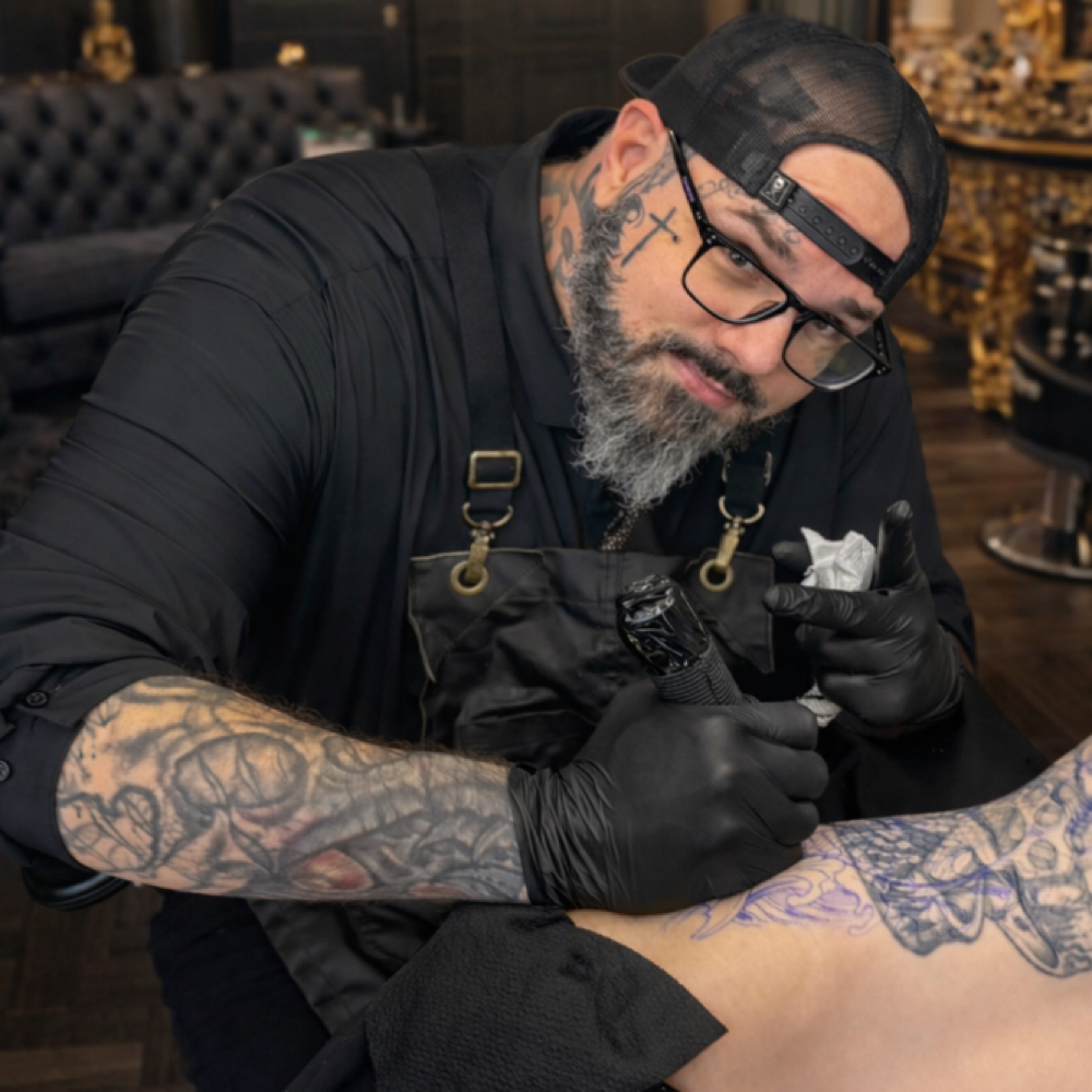 Steven Emerson at Empress Beauty Salon / Empire Ink in Warsaw, IN