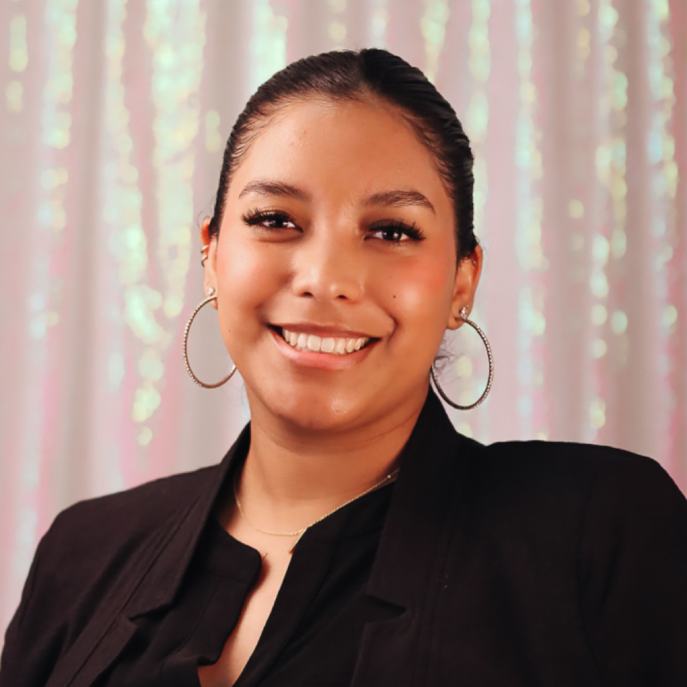 Bella Nail Tech at Crown Beauty Studio in Nampa, ID