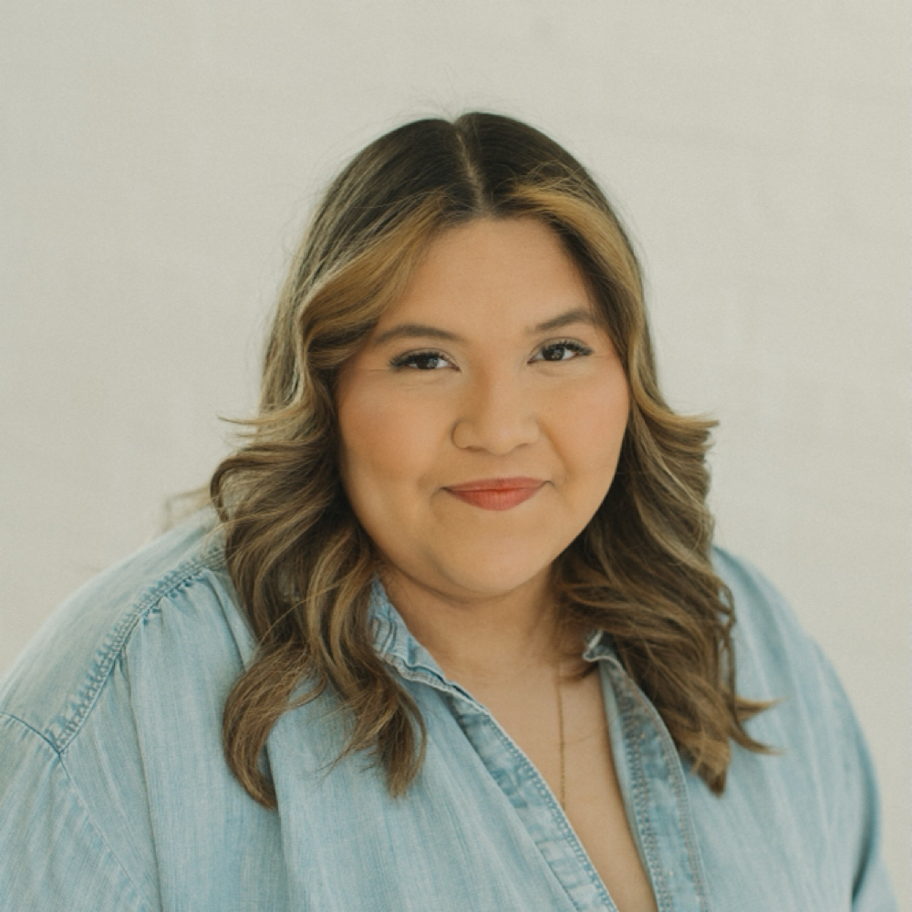 Yoselin Bizarraga at Monroe & Co. in Canton, TX