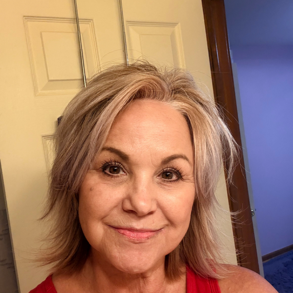 Pam Ragnone at GLOSS and Fringe in Davison, MI