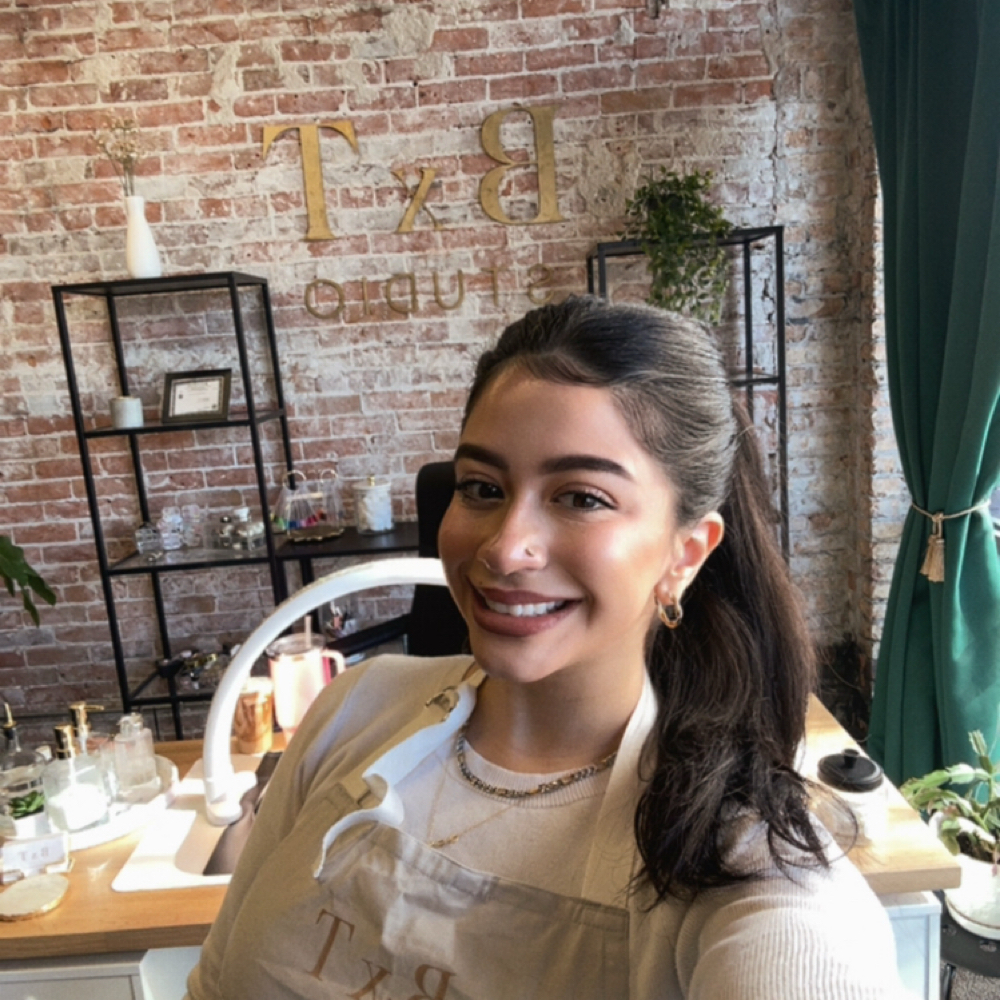 Thais Schuldt at Lavish Salon & Spa in Rock Island, IL