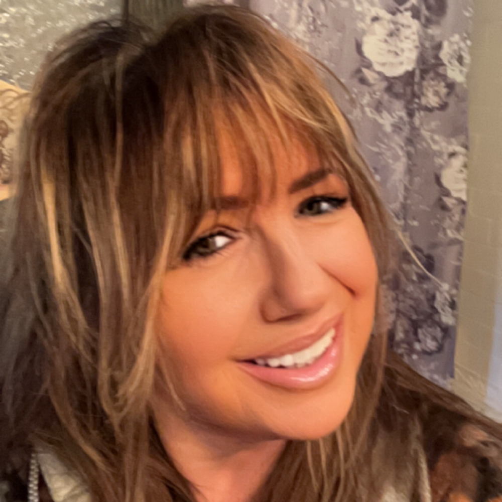 Crissy Smith (Hair Stylist)
