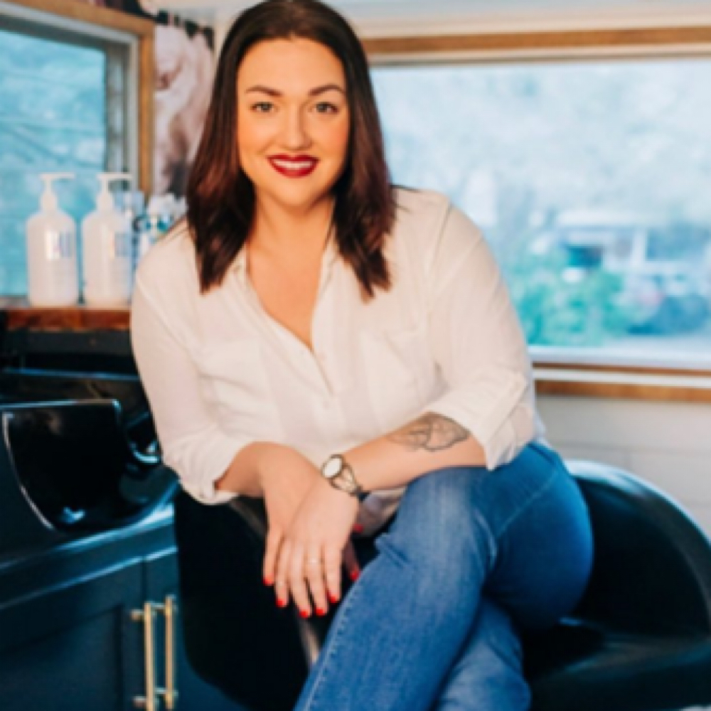 Roni Felicitas at Brilliance Salon & Day Spa in Gresham, OR