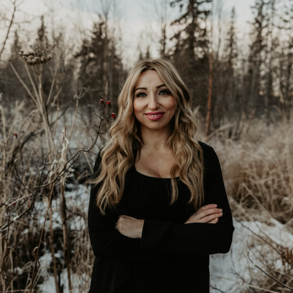 Kimberly Wooten at Pretty Little Layers in Wasilla, AK