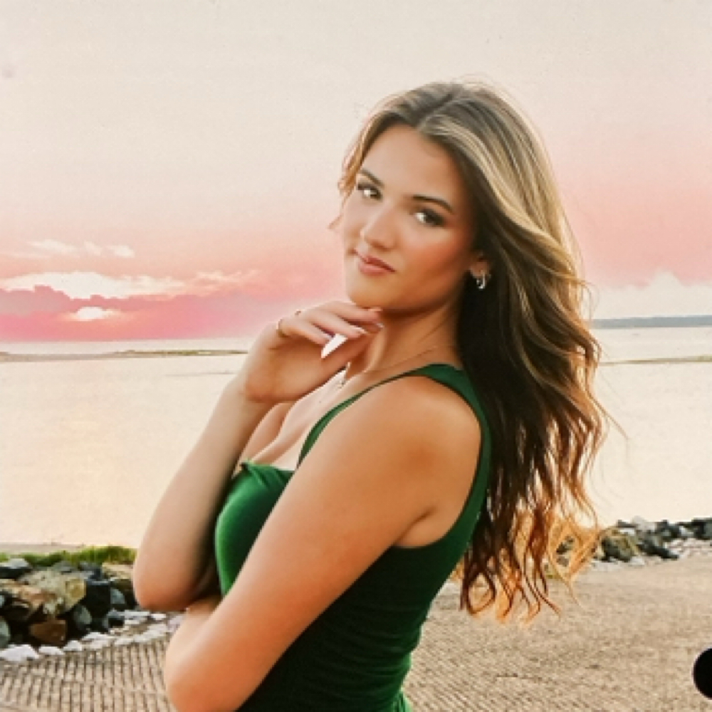Kendall Moore at Wellness House Studio in Lufkin, TX