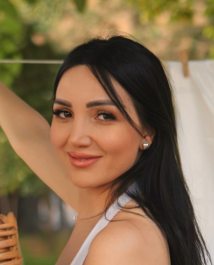 Narine Decker