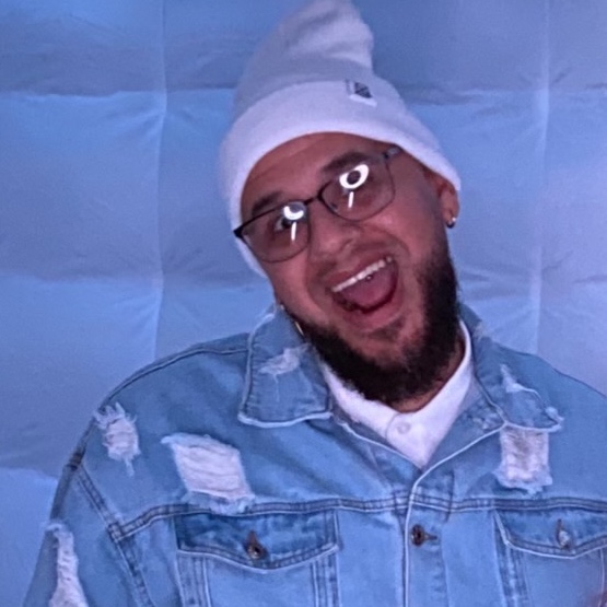 Teven Marshall at Creative Beauty Salon in Tucson, AZ