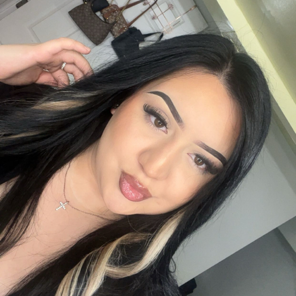 Dayara Diaz at Urban Trace Salon in Hinsdale, IL