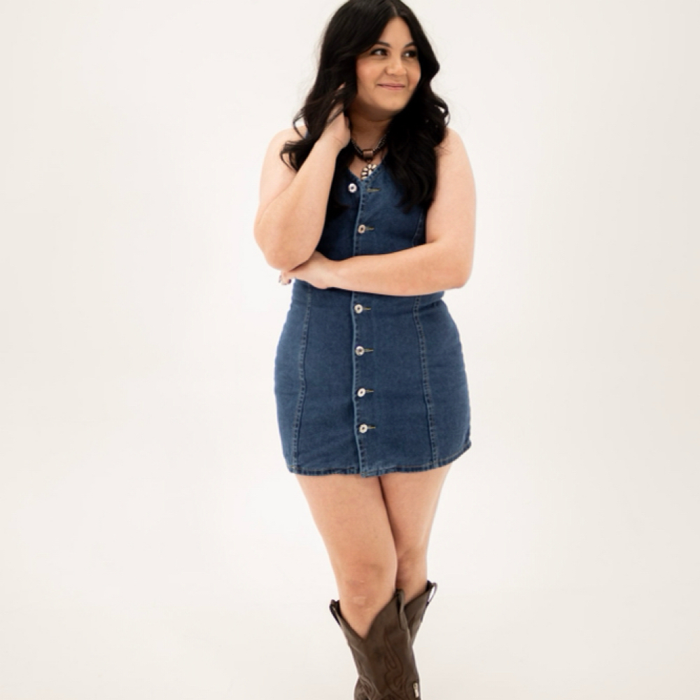 Cynthia Vazquez at Cowgirl Gloss Co. in Idaho Falls, ID