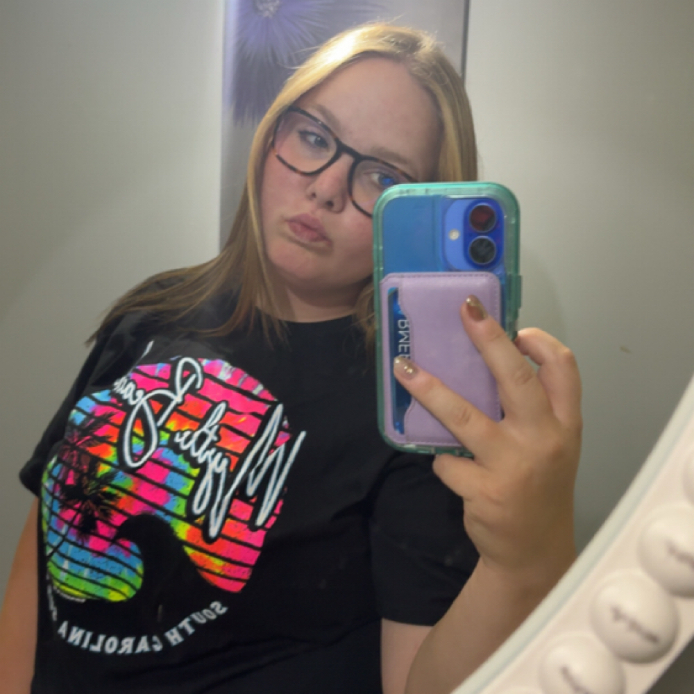 Madelyn Landess at Twisted Color Hair Studio in East Liverpool, OH