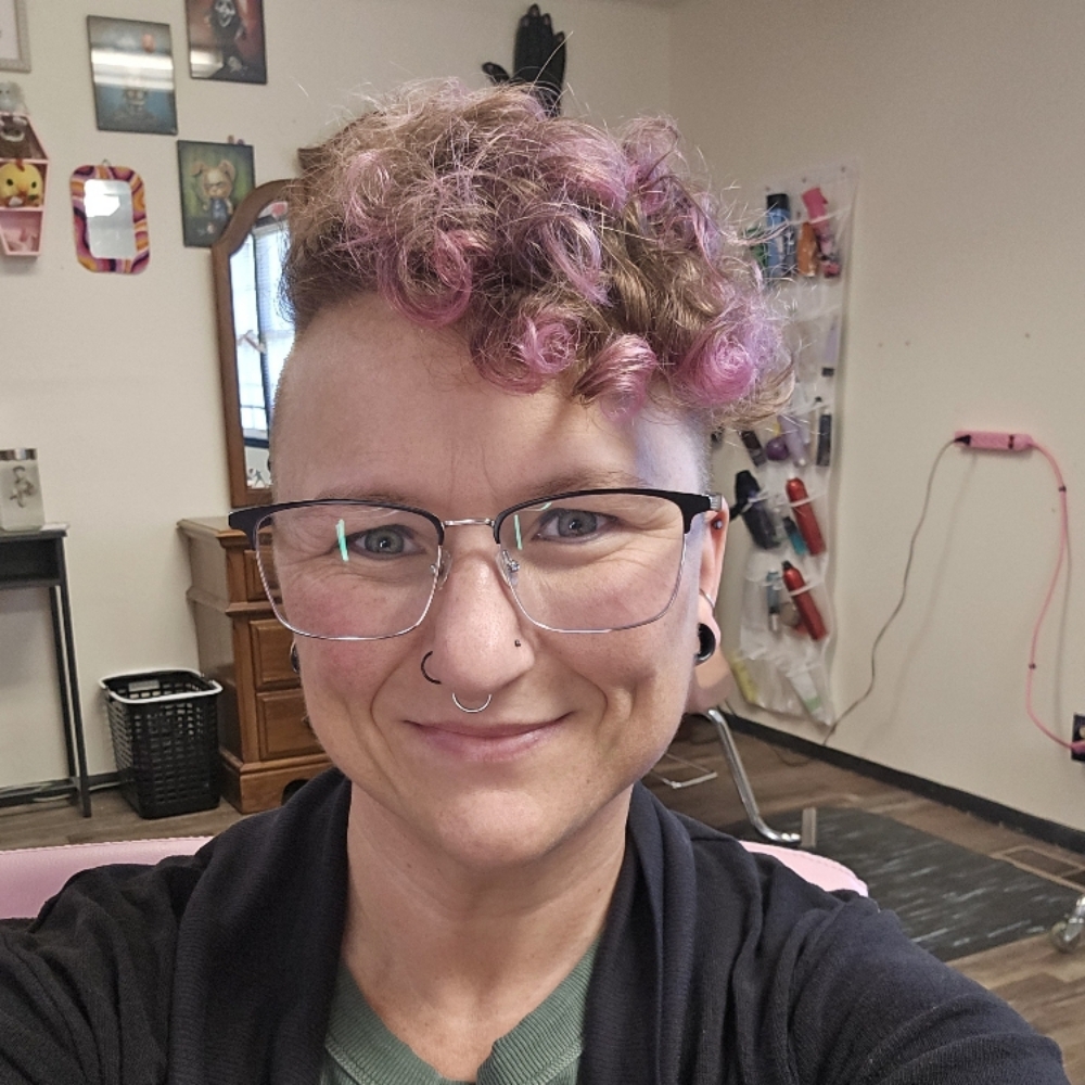 Mallory Thompson at Chick Habit Beauty in Muncie, IN