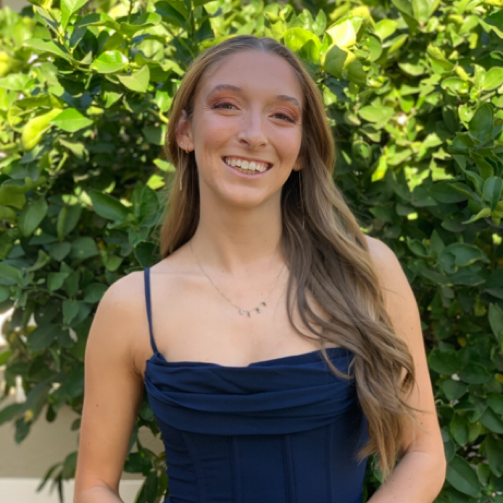 Kira Ellebracht at Honey B Beauty Salon in Costa Mesa, CA