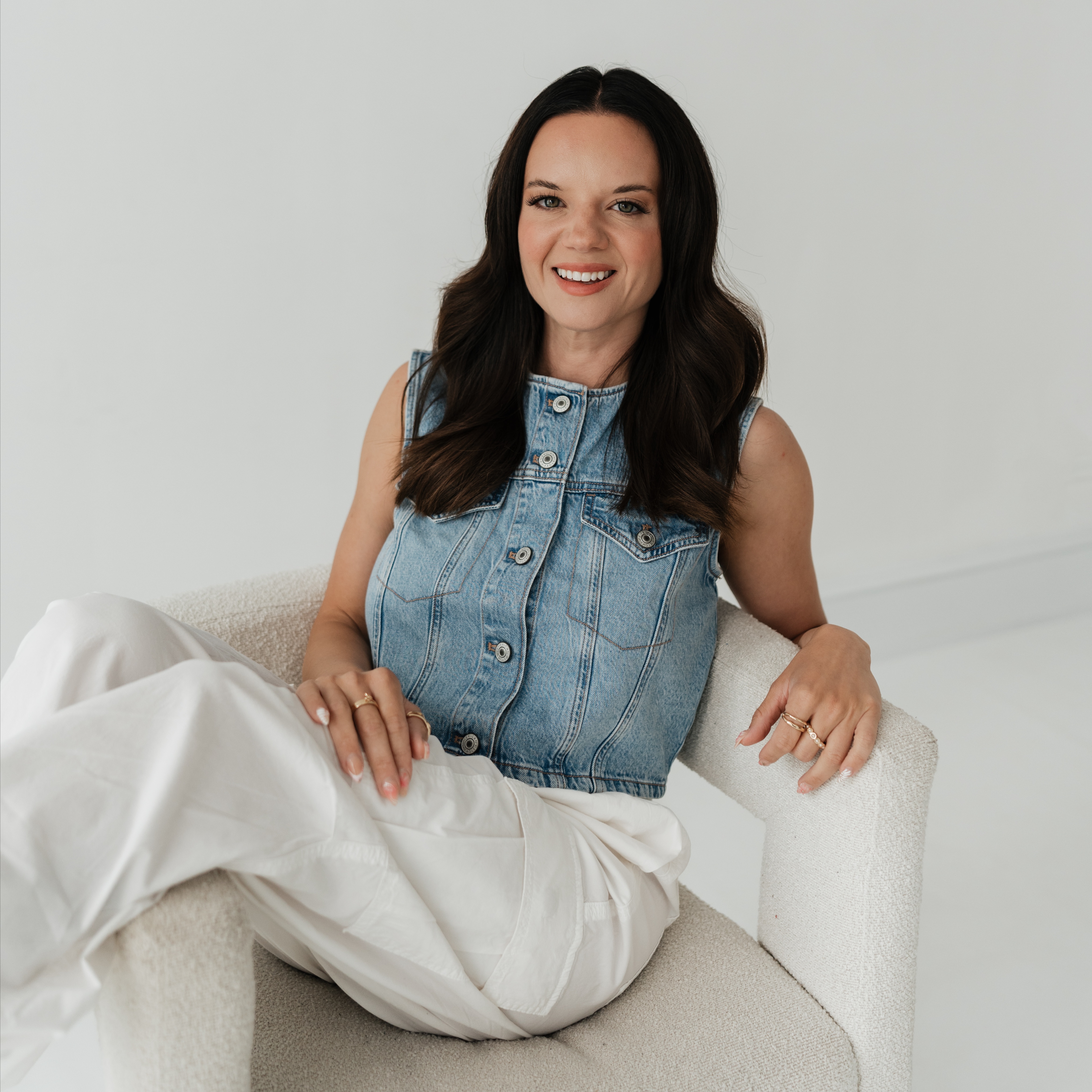 Adrianna Trejo at Salon Se7en in Warrenton, VA
