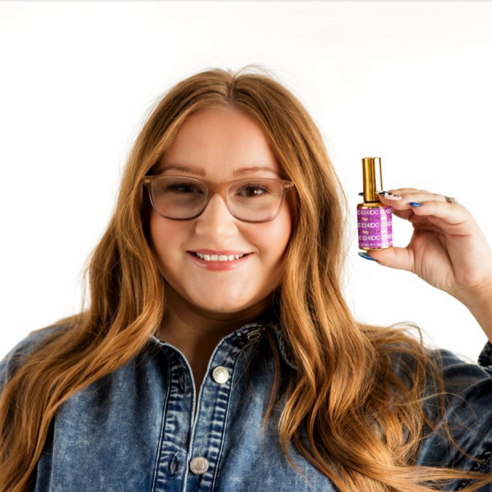 Leanna Renfroe at Nailed It Nail Salon & More LLC in Scranton, SC