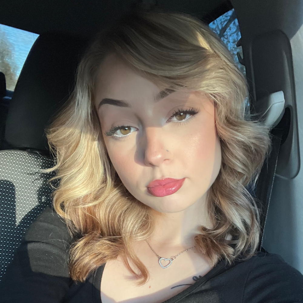 Kaylin Dickman at Crowned by Brooks in Louisville, KY