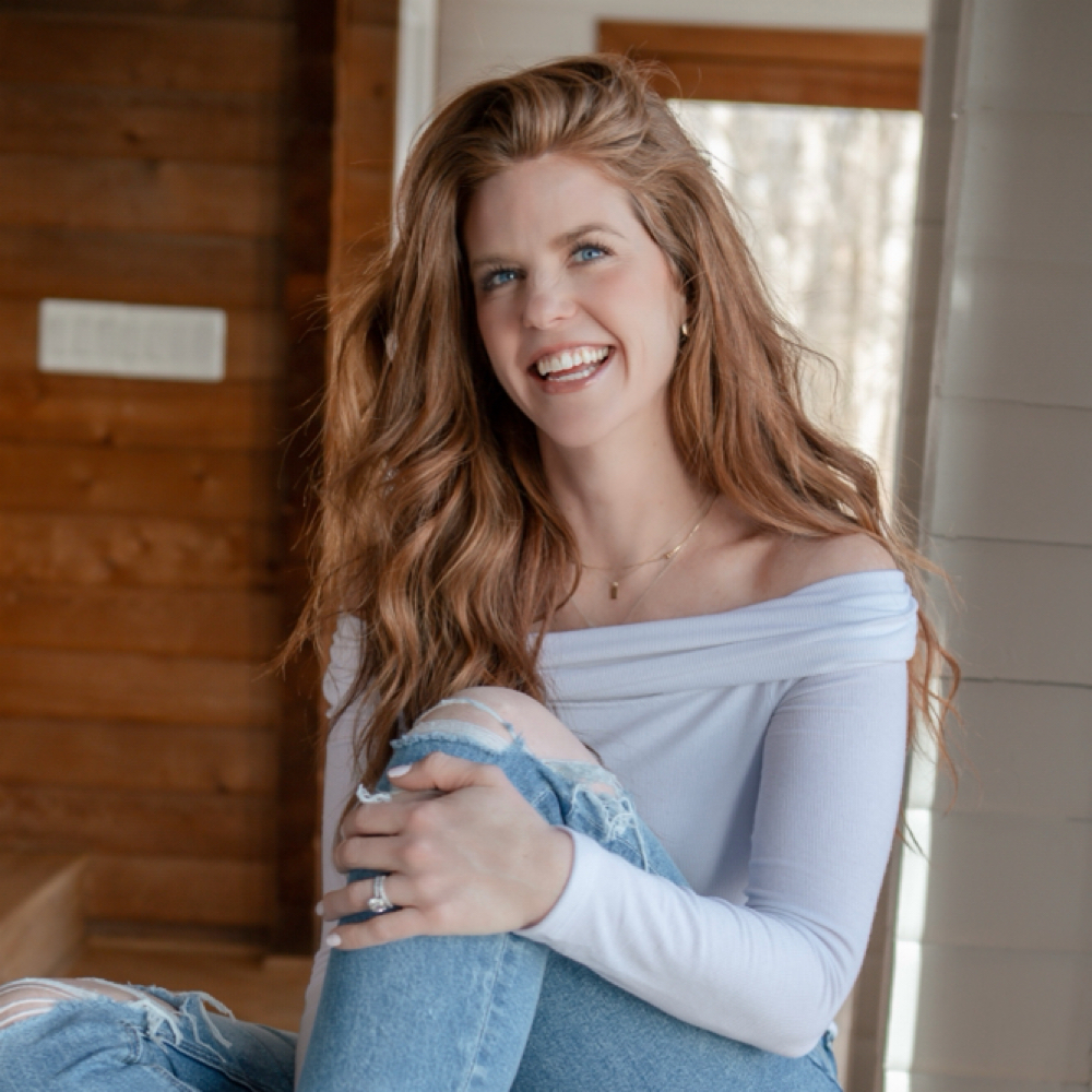 Amanda McDonough at Affini & Co. Luxury Hair Lounge in Leesburg, VA