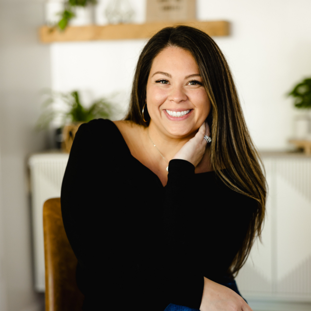 Juliann Ward at Lux Beauty Loung3 in Davison, MI