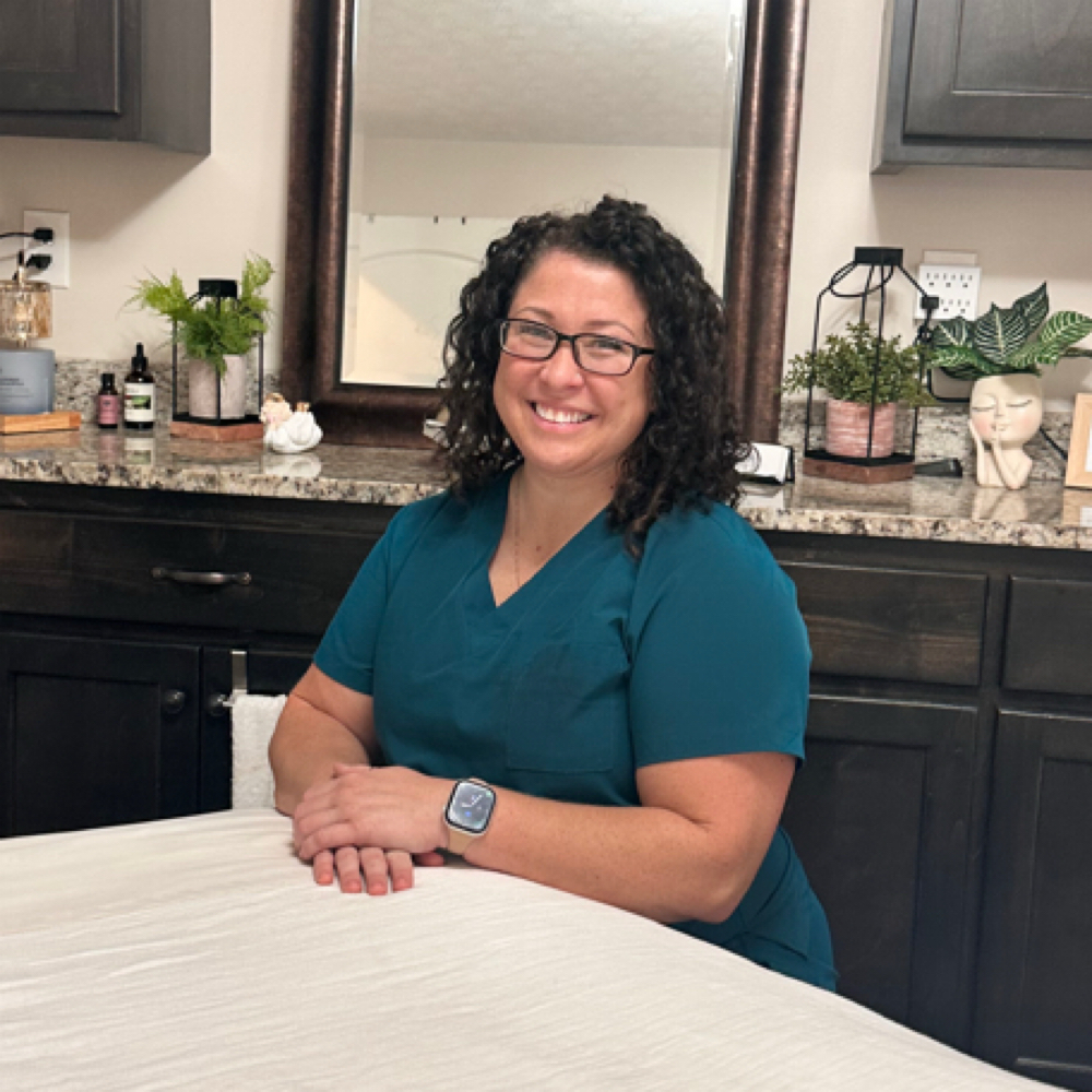 Stacey Ford at Artistic Roots Salon & Spa in Bowling Green, KY