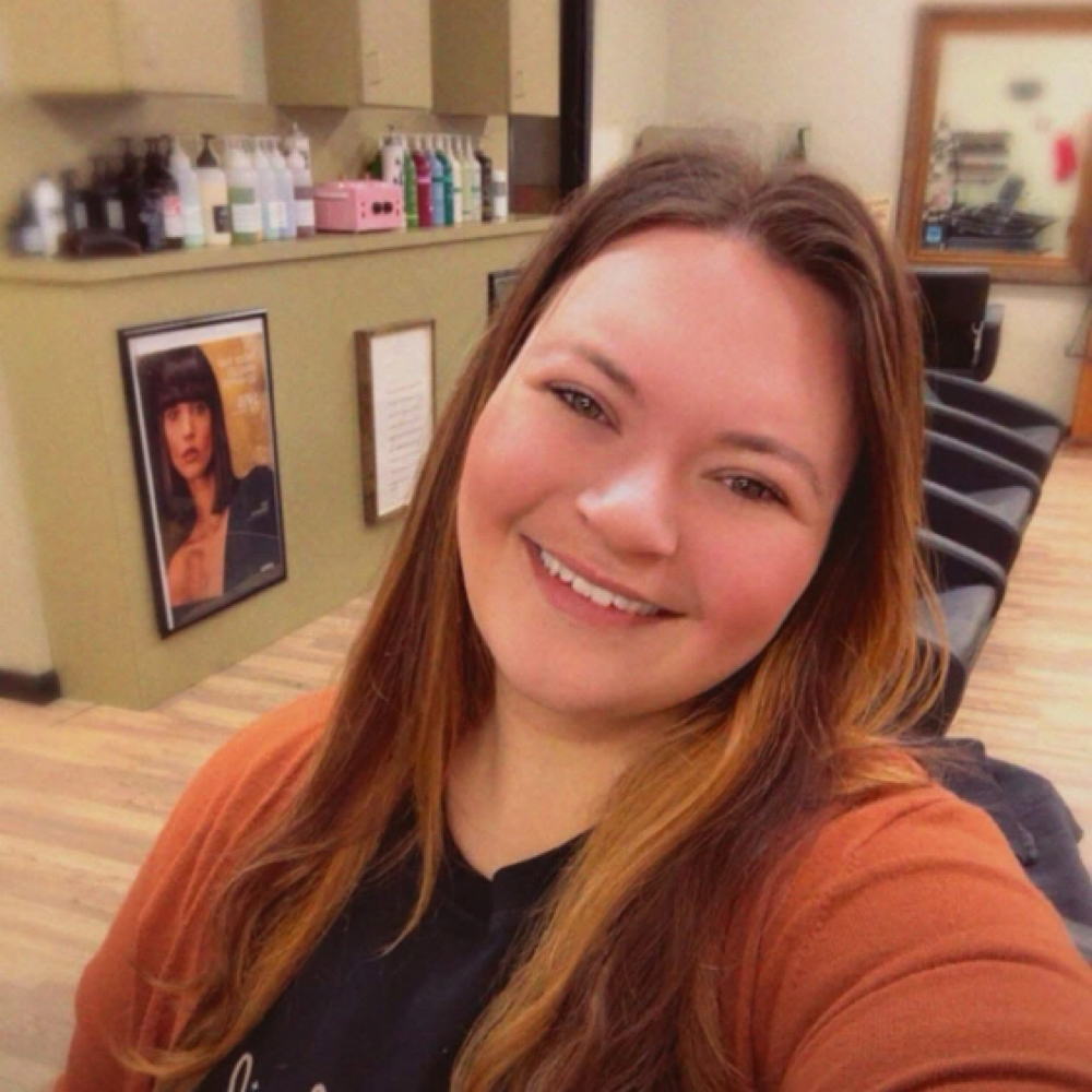 Kyanna Rolon-Thomas at U-Turn Salon in Palmyra, PA