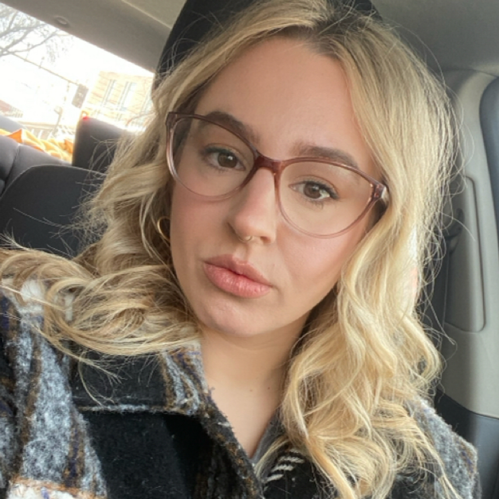 HAYLEY DION at Wavelengths@thestudio in Brookline Village, MA