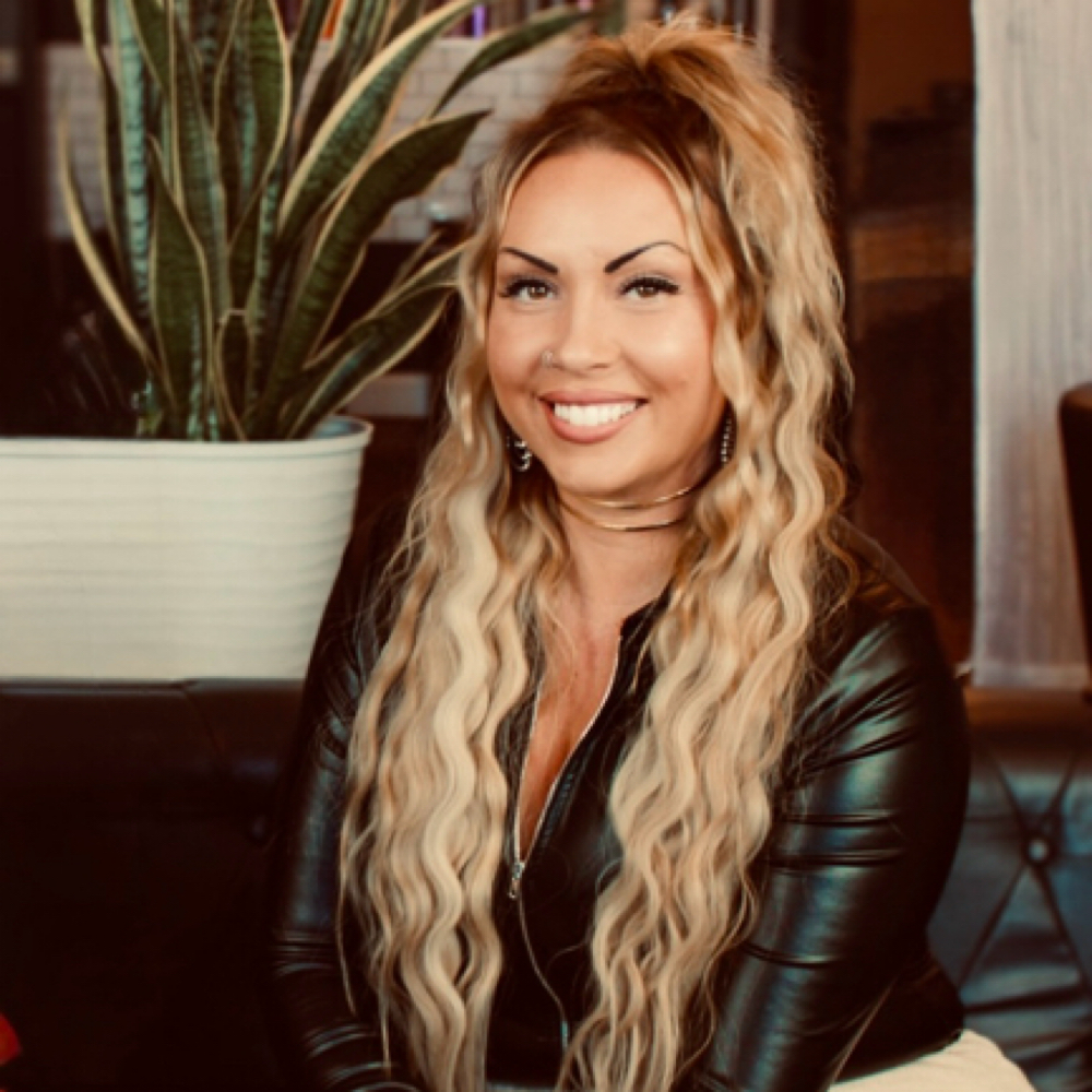 Melissa Barlow at Dream Loxx Studio in Virginia, VA