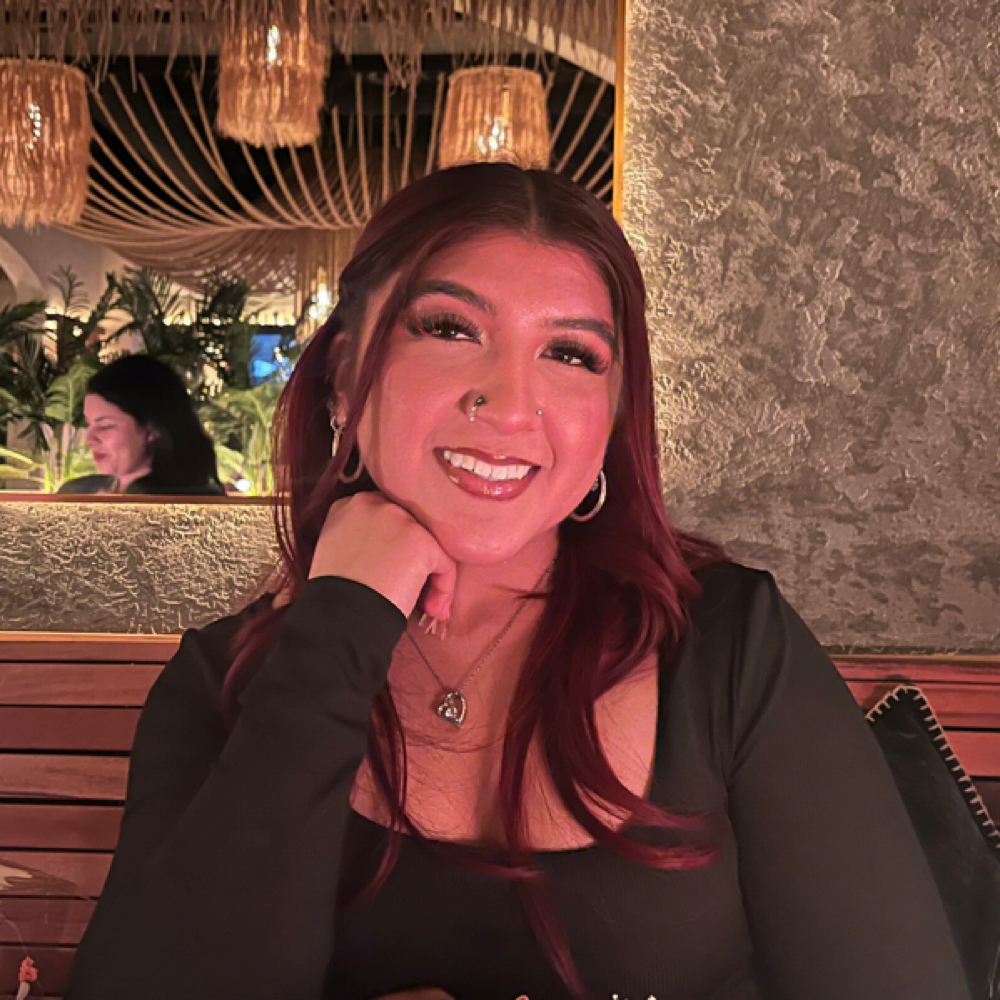 evelyn reyes at The Beauty Lounge in East Dundee, IL