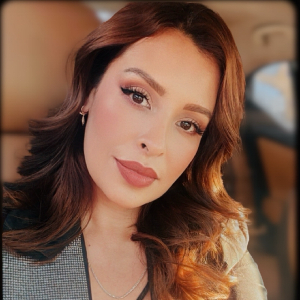 Nayeli Yovana Castro at Marbett Beauty Salon in Riverside, IL