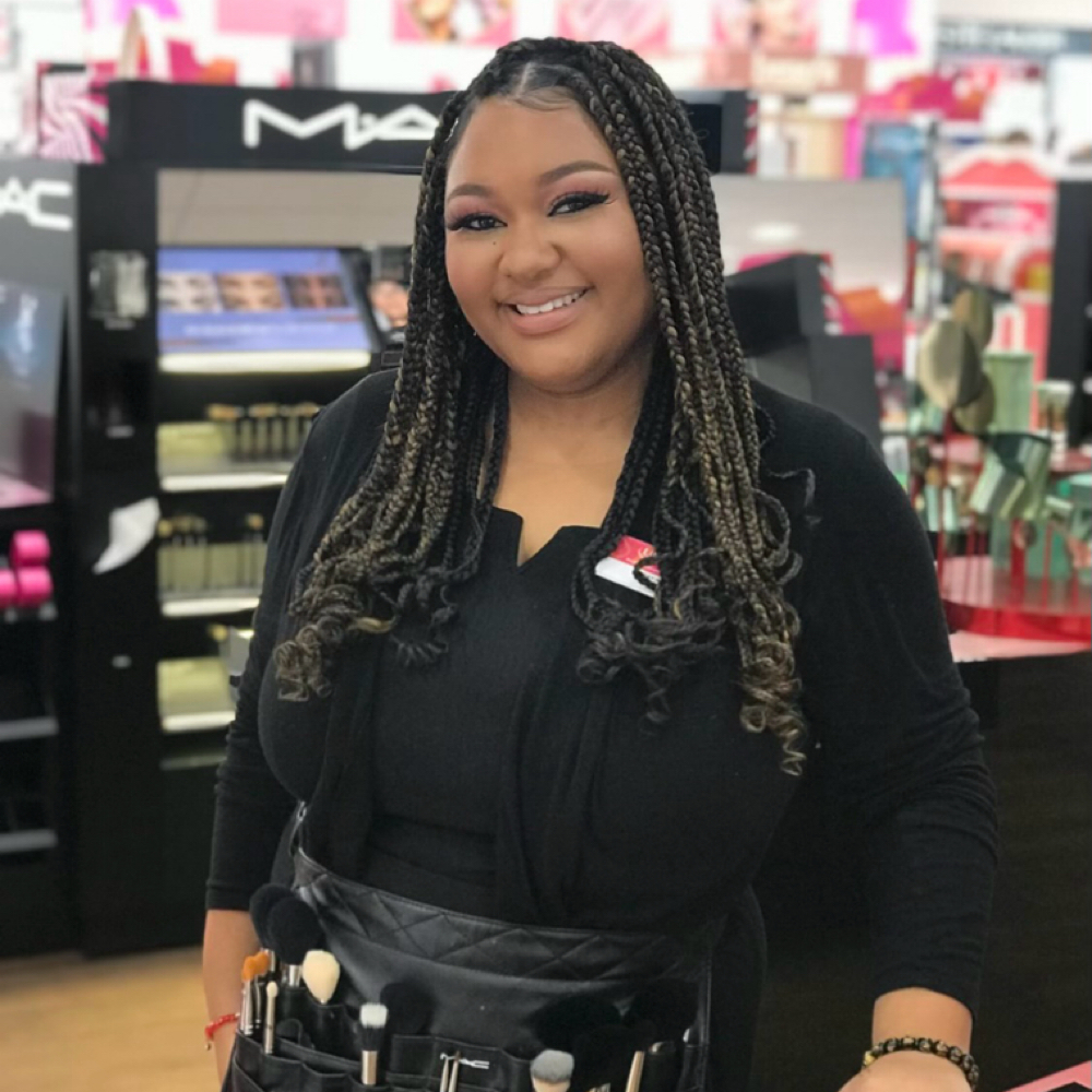 Gabrielle Woodford at SacredBeautySkincare in Hanford, CA