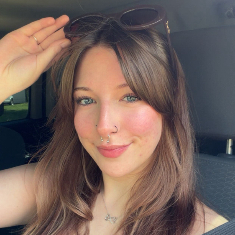 Makayla Hughes at Daxella Salon in Hernando, MS