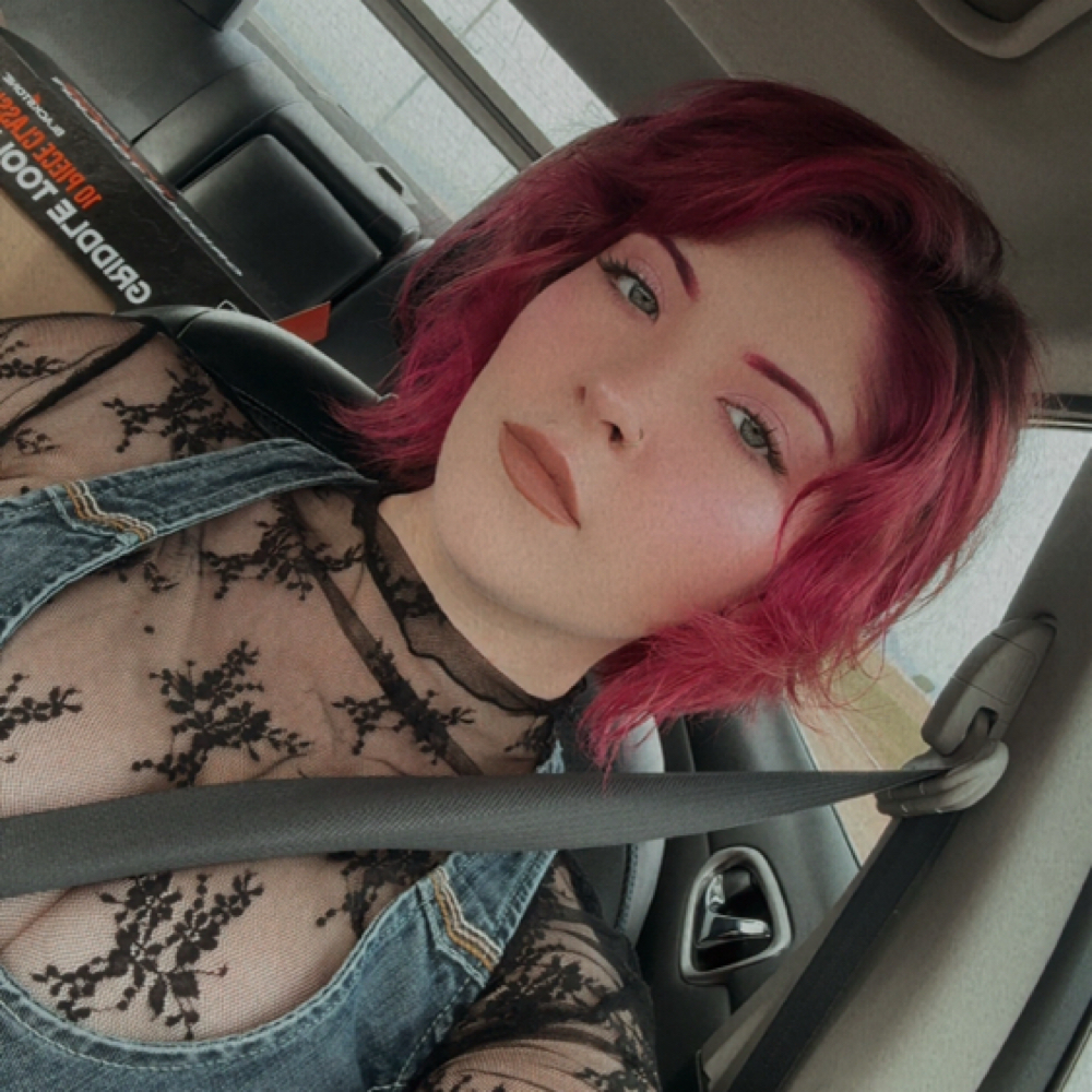 Holly Araiza at Just You & Me Beauty Lounge in Yuma, AZ