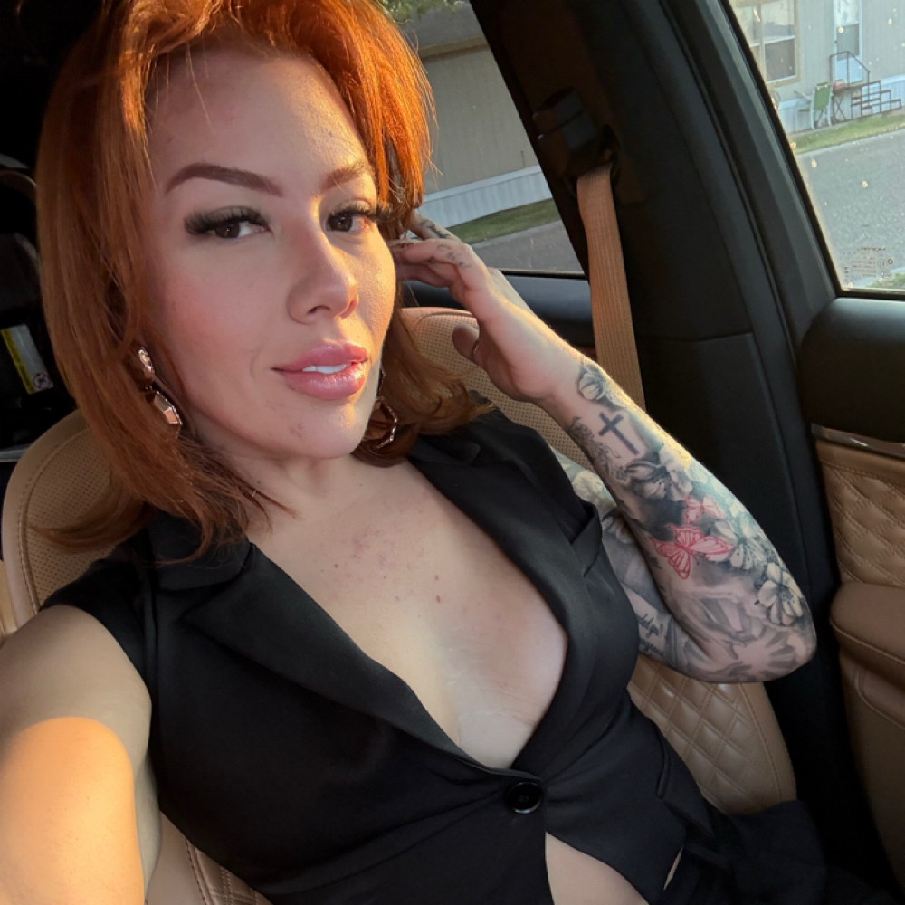 Lizette Flores at Luxe Lips and Beauty LLC in San Juan, TX