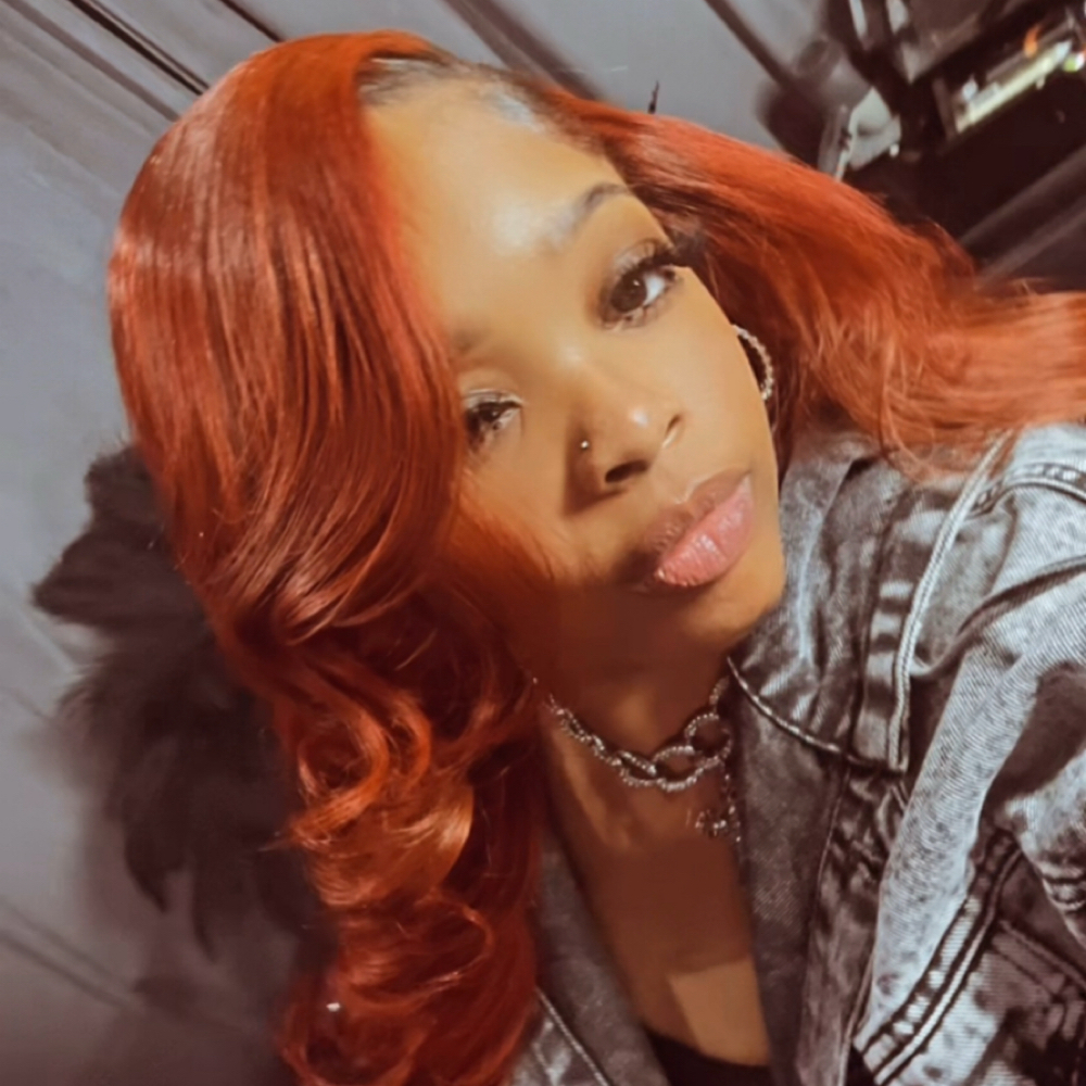 CeCe J at Apex Nail Studio in Akron, OH