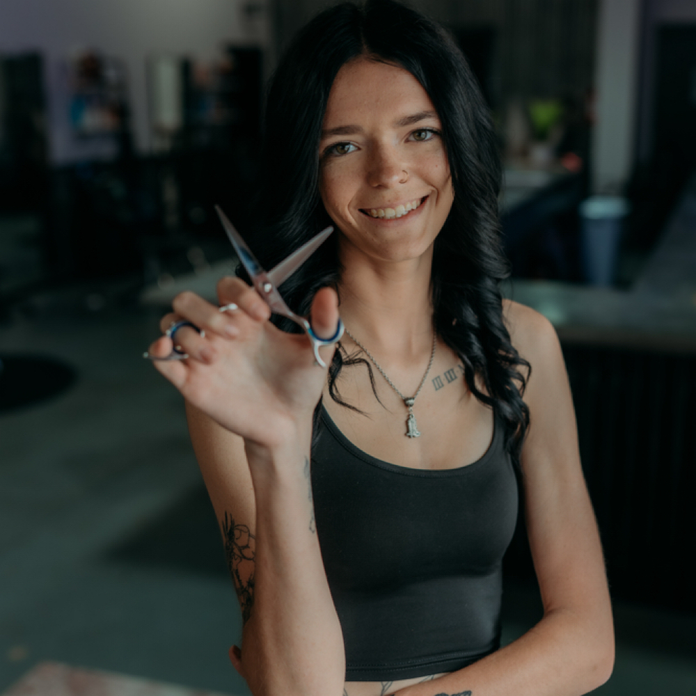 Haley Cumings at Shear Inspirations in Portland, IN