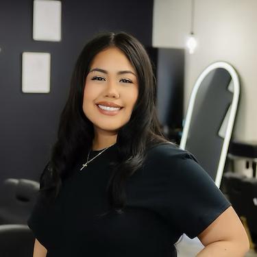 Angelina de la Garza