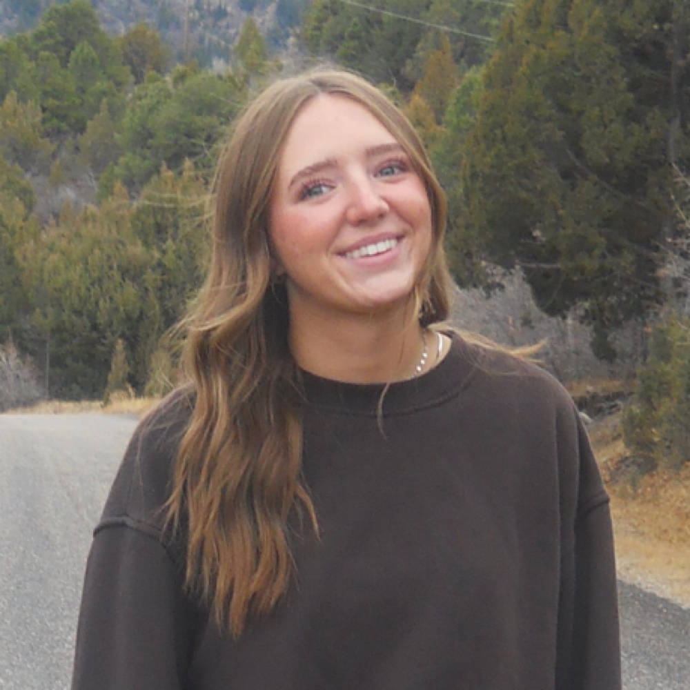 Oaklee Brady at NAILED BY RONNIE in Cedar City, UT