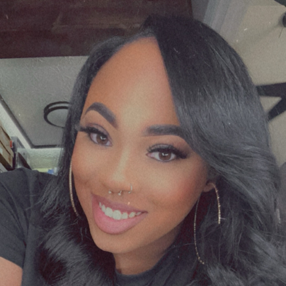 Chelsea Simone at The Jah Locs Bar in Atlanta, GA