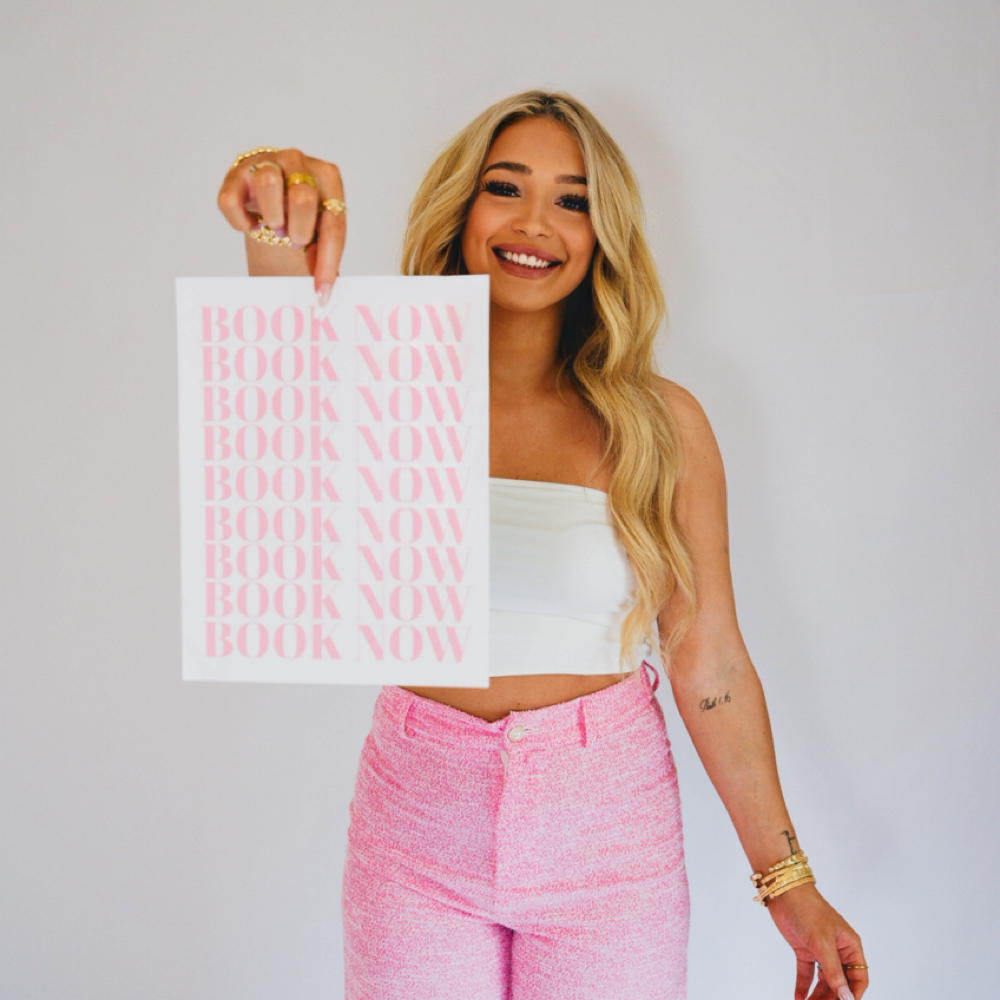 Samantha Bain at Cuttin Loose Hair Lounge in Orange City, FL