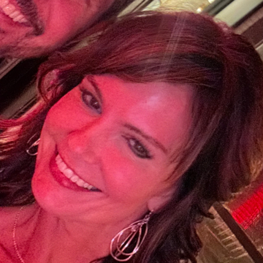 Arlene Dudeck at Crown of Gold in Follansbee, WV