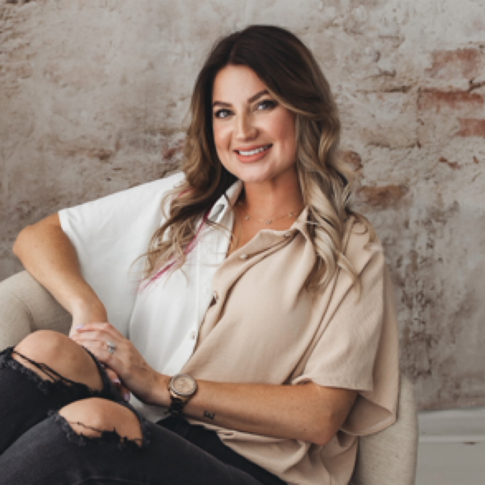 Andrea Whisenant at Vibe Lash Studio in Scottsboro, AL