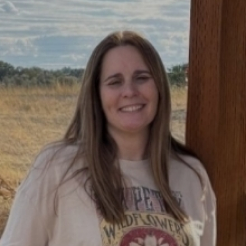 Kami Wagoner at Divine and Oasis Massage Therapy in Hermiston, OR