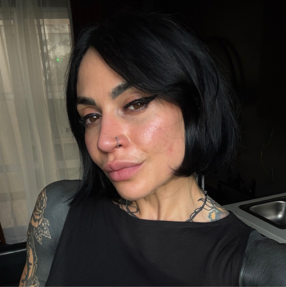 Amber Shatzen at Chrome Rose Salon in Atlanta, GA