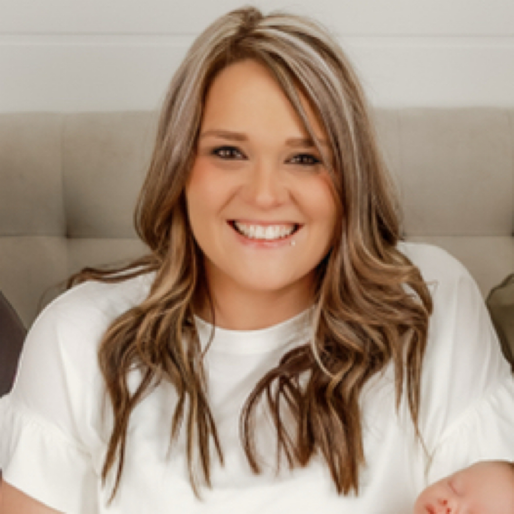 Abbey Henderson at Crown of Gold in Follansbee, WV