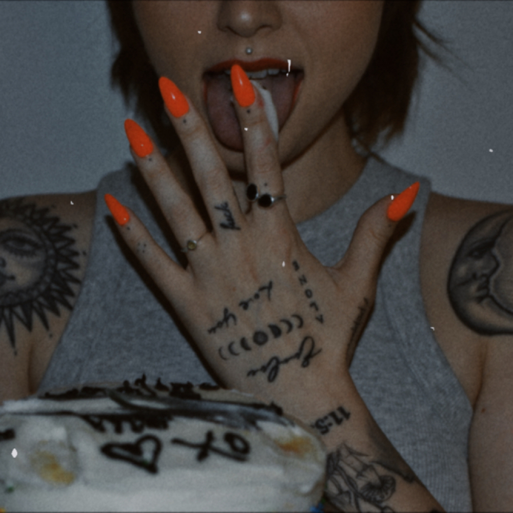 handjobsbychelle // manicures