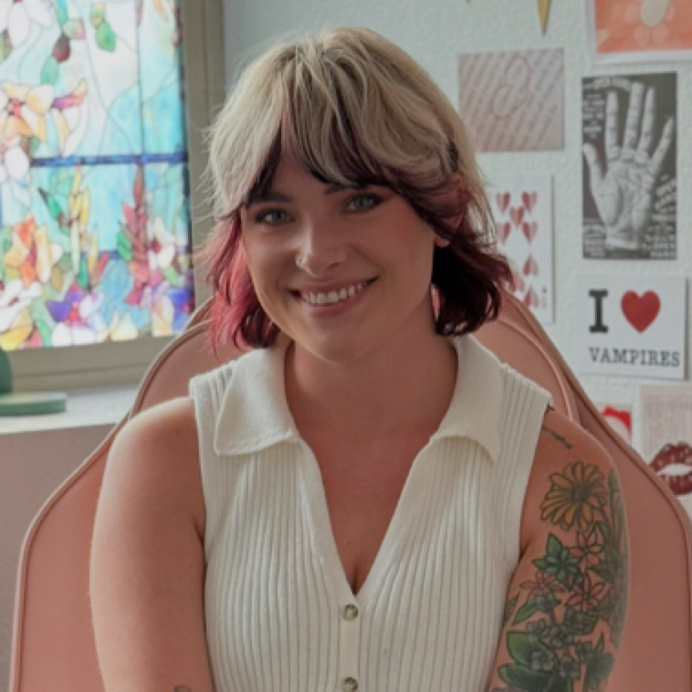 Kennedy Sankey at AvaLayne Hair Studio in Carlisle, IA