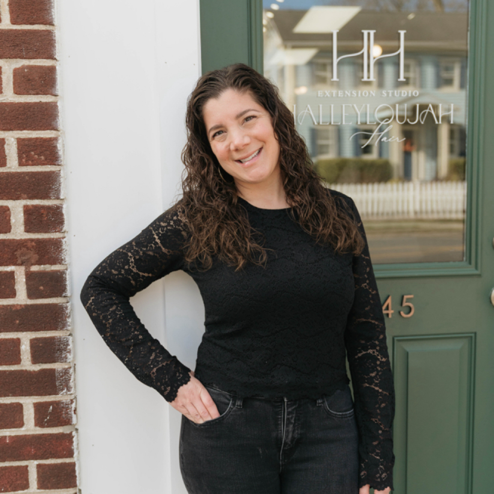 Angela Robell at Halleyloujah Hair in Linwood, NJ