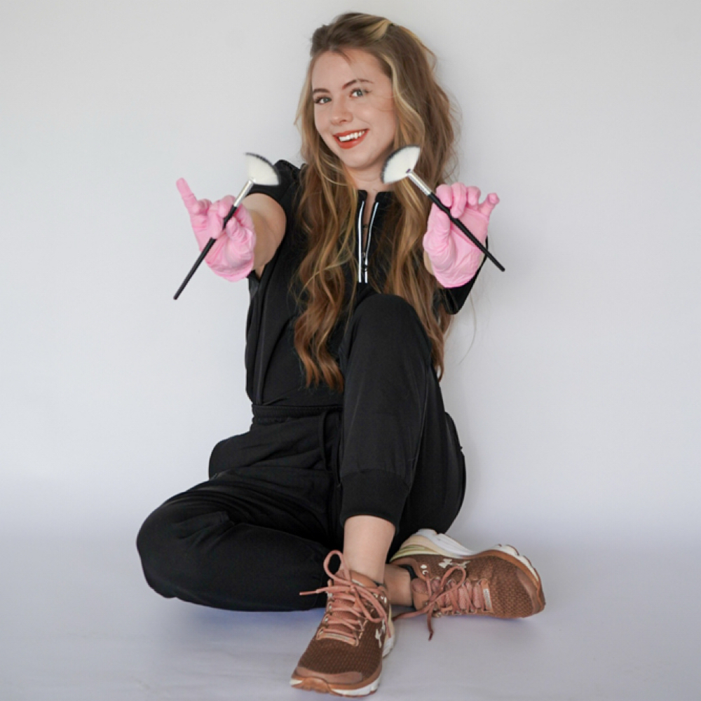 Addi Rouse at LV Salon & Beauty Bar in Valdosta, GA