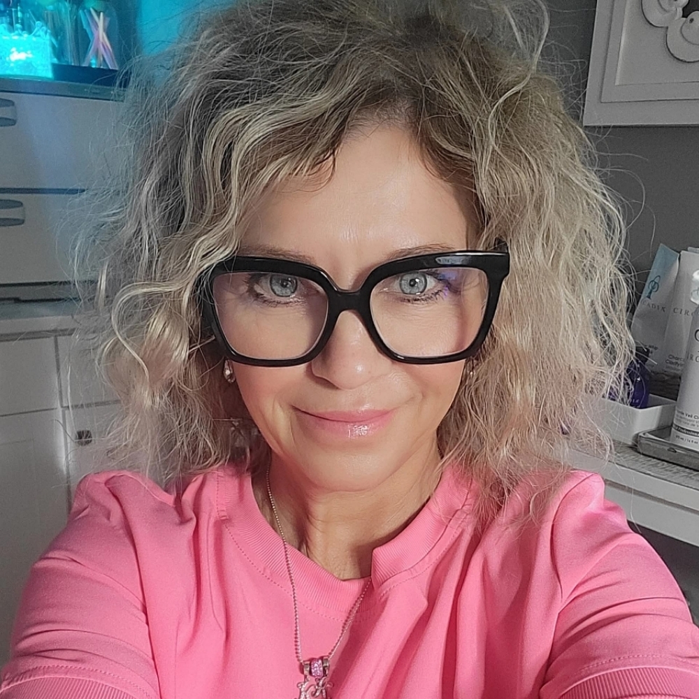 Amy Schuldt-Esty-Owner