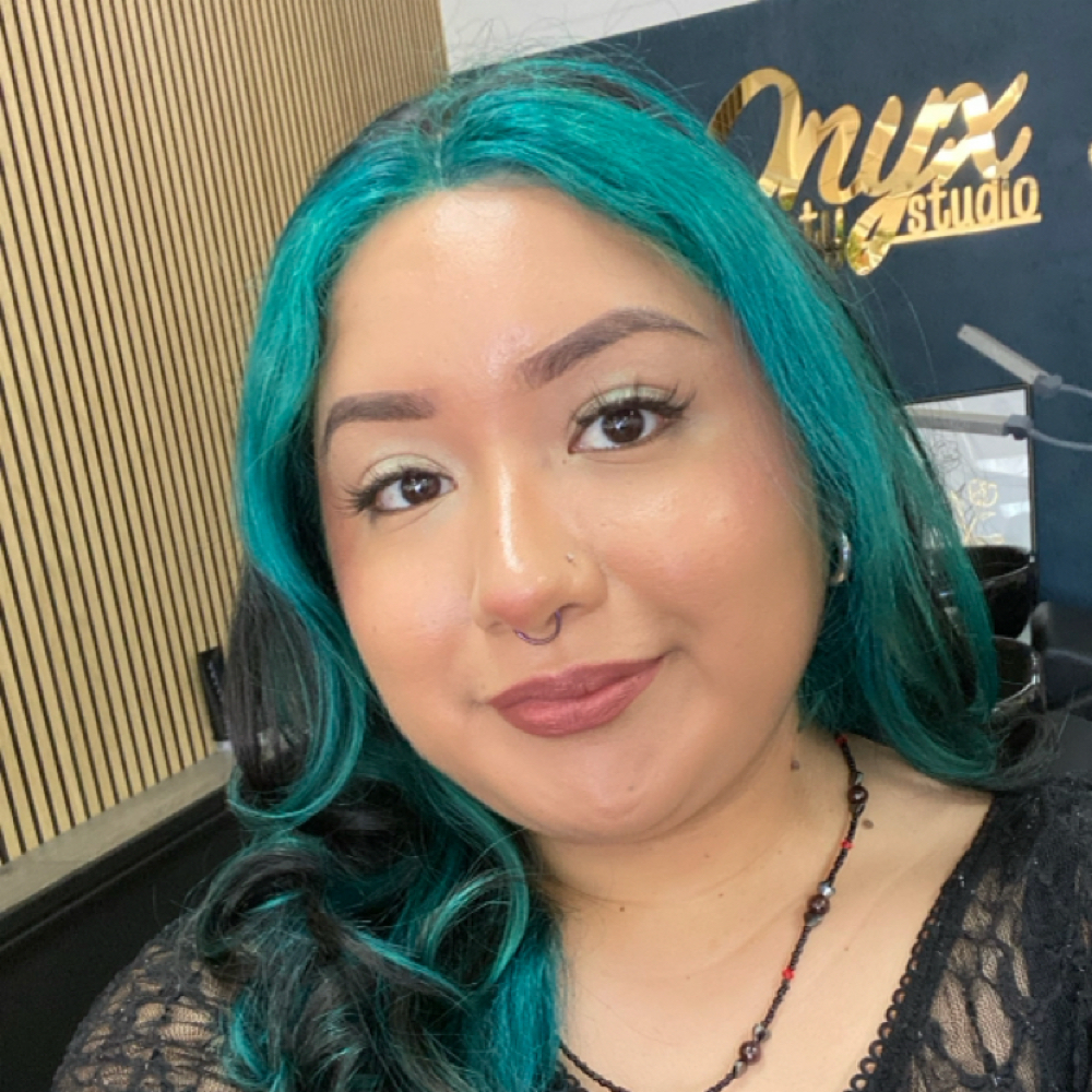 Yoselin Tecuanhuey at Onyx Hair Salon in San Jose, CA