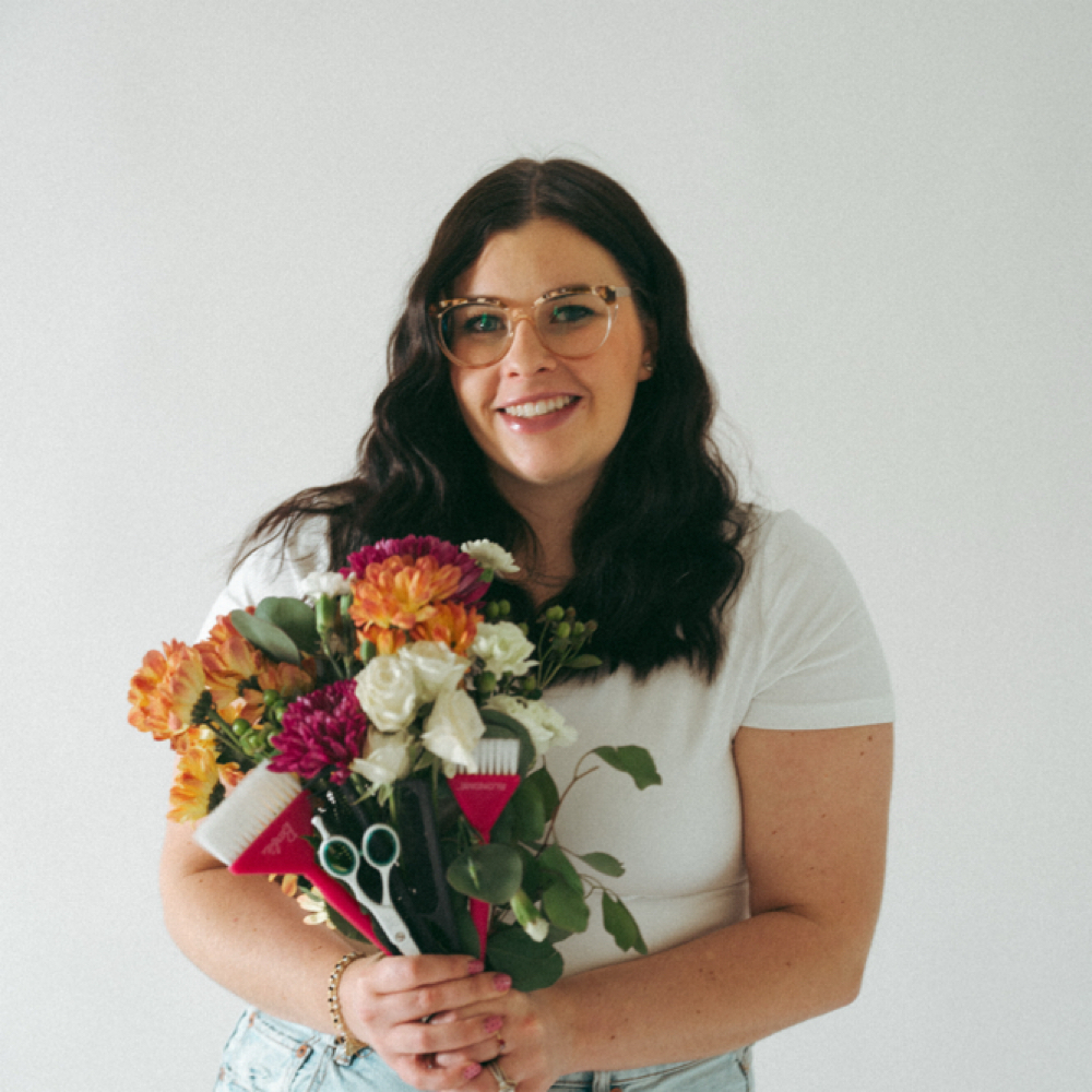 Lexi Hemphill at Highlighted Honey Salon,LLC in Johnstown, PA